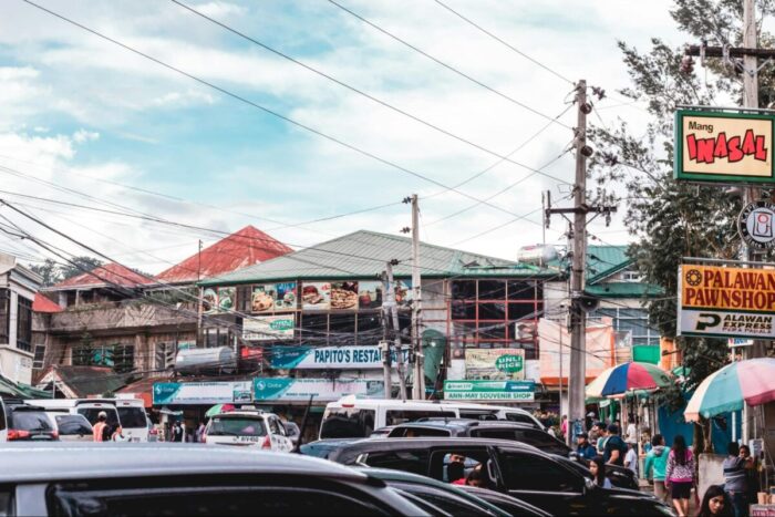 ネイティブと違う？フィリピン英語の訛りと特徴を解説