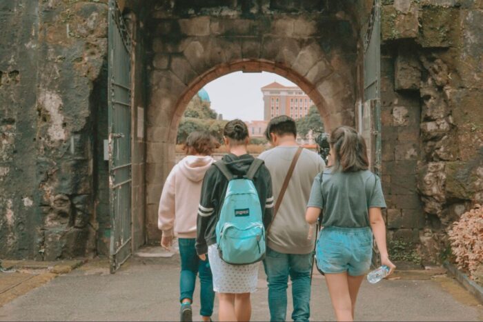 フィリピン留学をする人数はどれくらいいるの？失敗しないためのポイントも解説