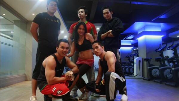 インストラクター