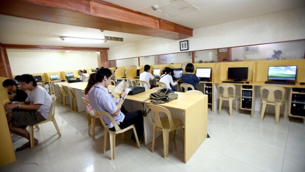 パソコンルーム